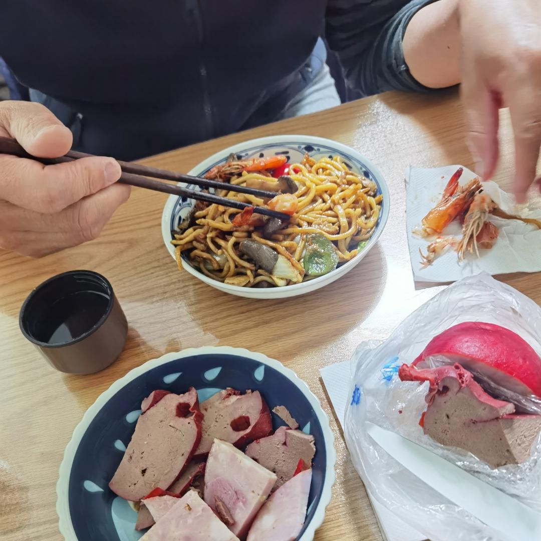 自己做的饭 就是好吃