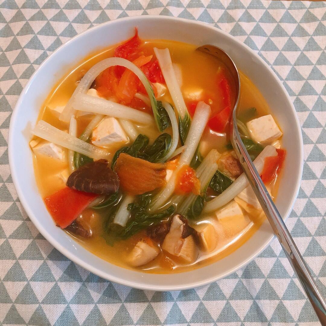 yocccc做的什锦蔬菜汤