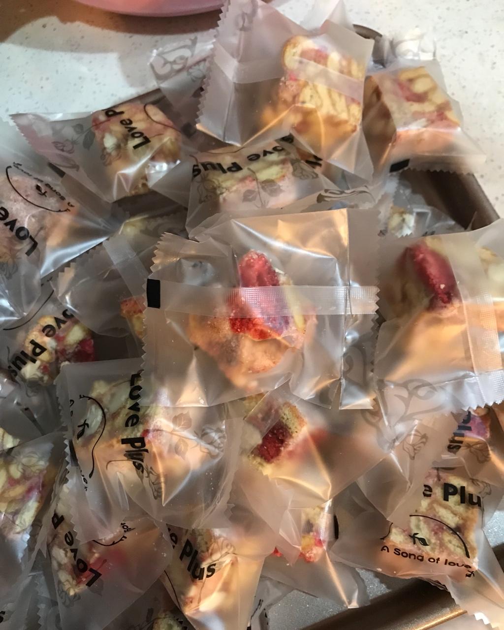 多种口味的雪花酥