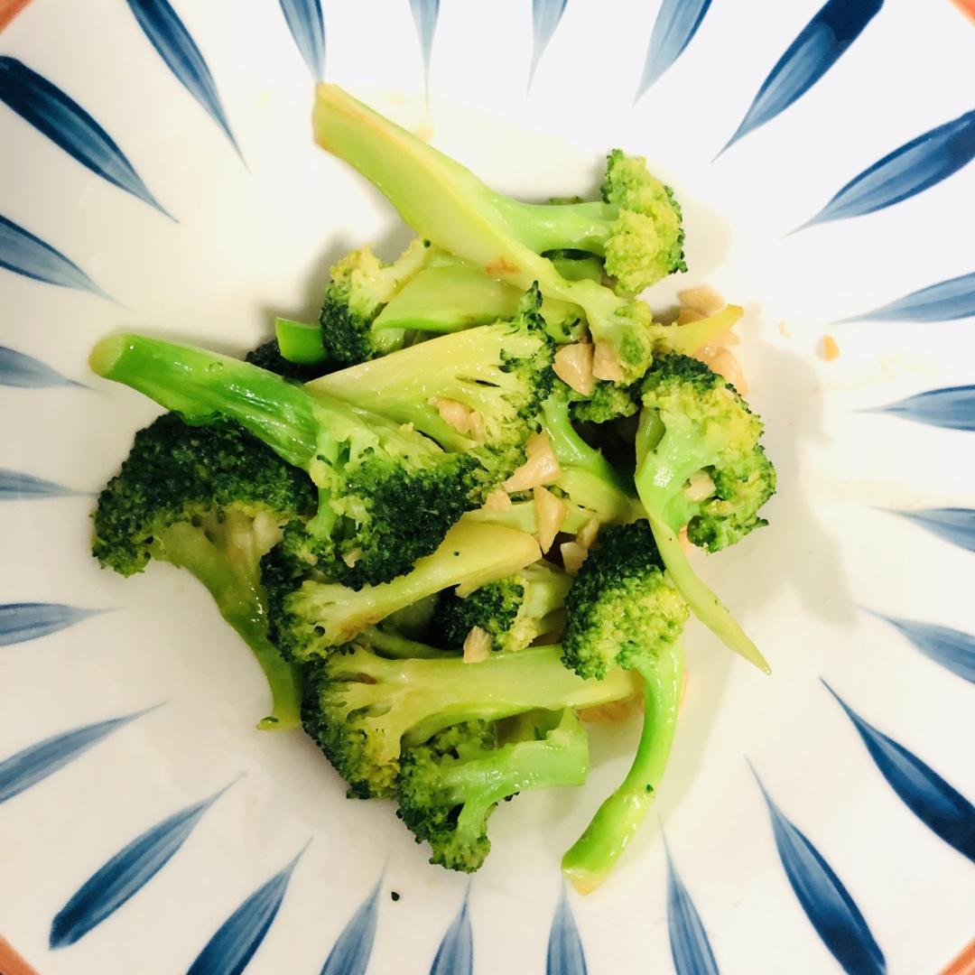 蚝油蒜蓉西兰花