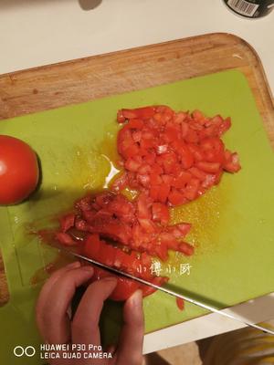快手拨鱼面/面疙瘩（内含番茄切丁法和刮面疙瘩视频）的做法 步骤3