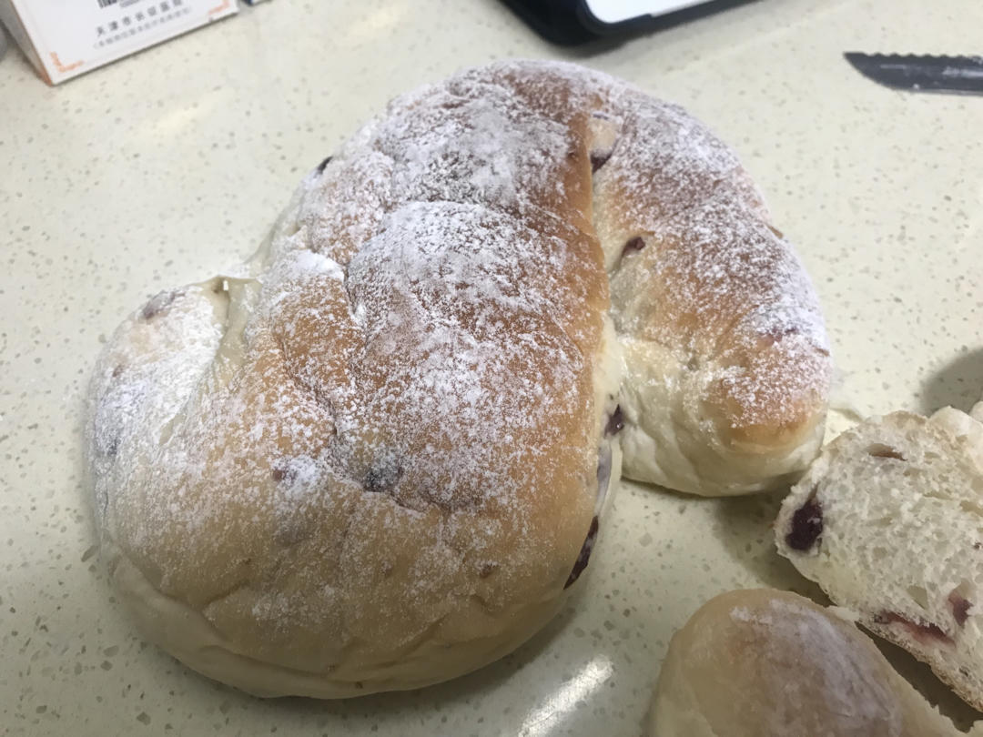 面包店里的常客——蔓越莓奶酪软欧