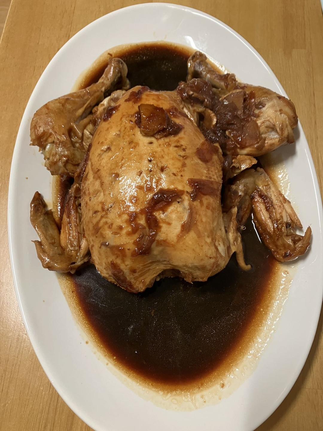 懒人版电饭煲焖整鸡（不加一滴水，肉质酥烂入味！）