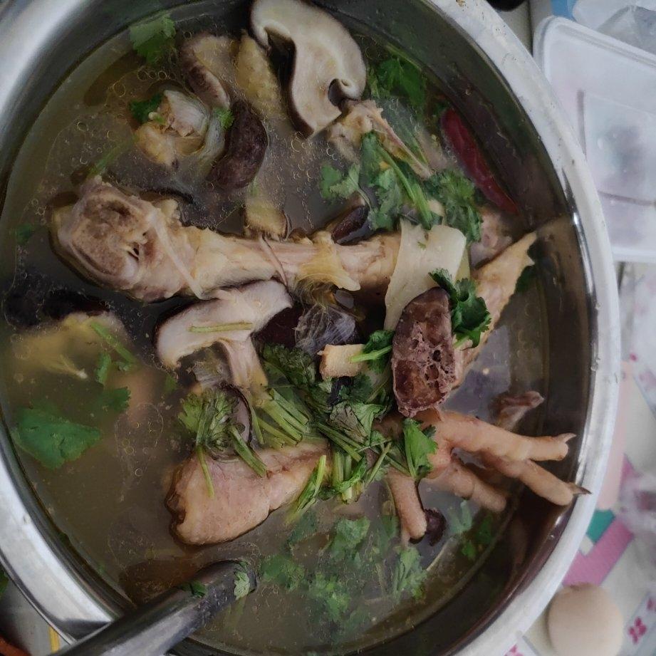 清炖鸡汤