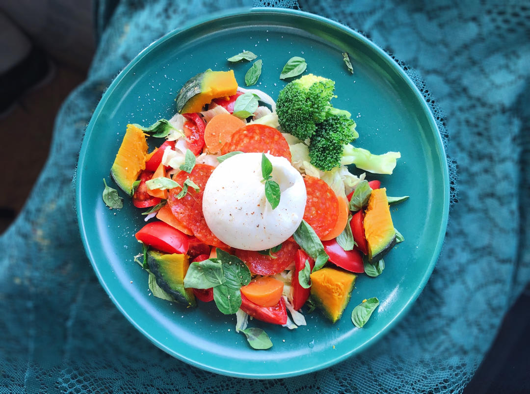 卡普里风味沙拉insalata caprese/水牛芝士沙拉（布拉塔burrata可做）