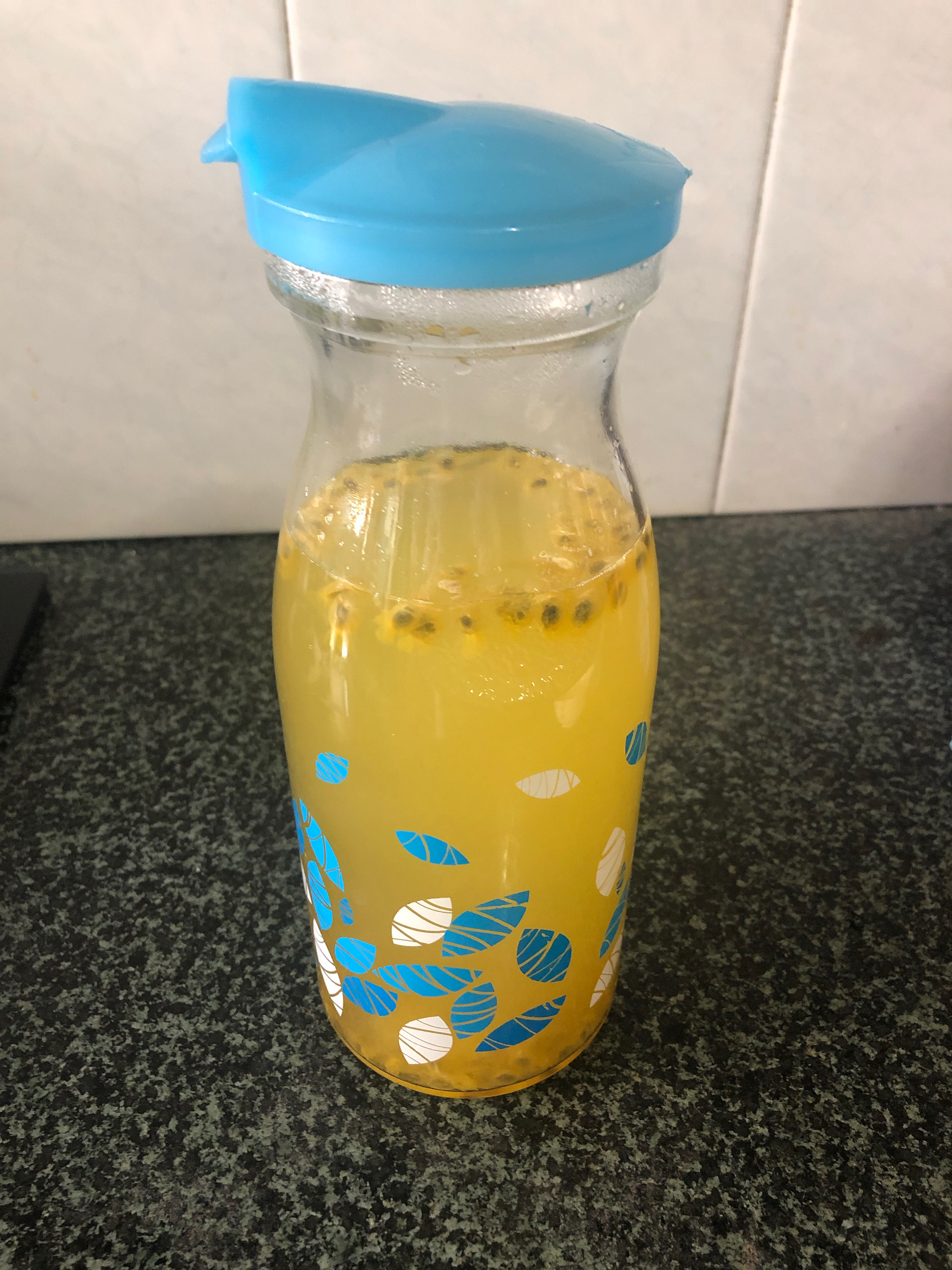 百香果柠檬水