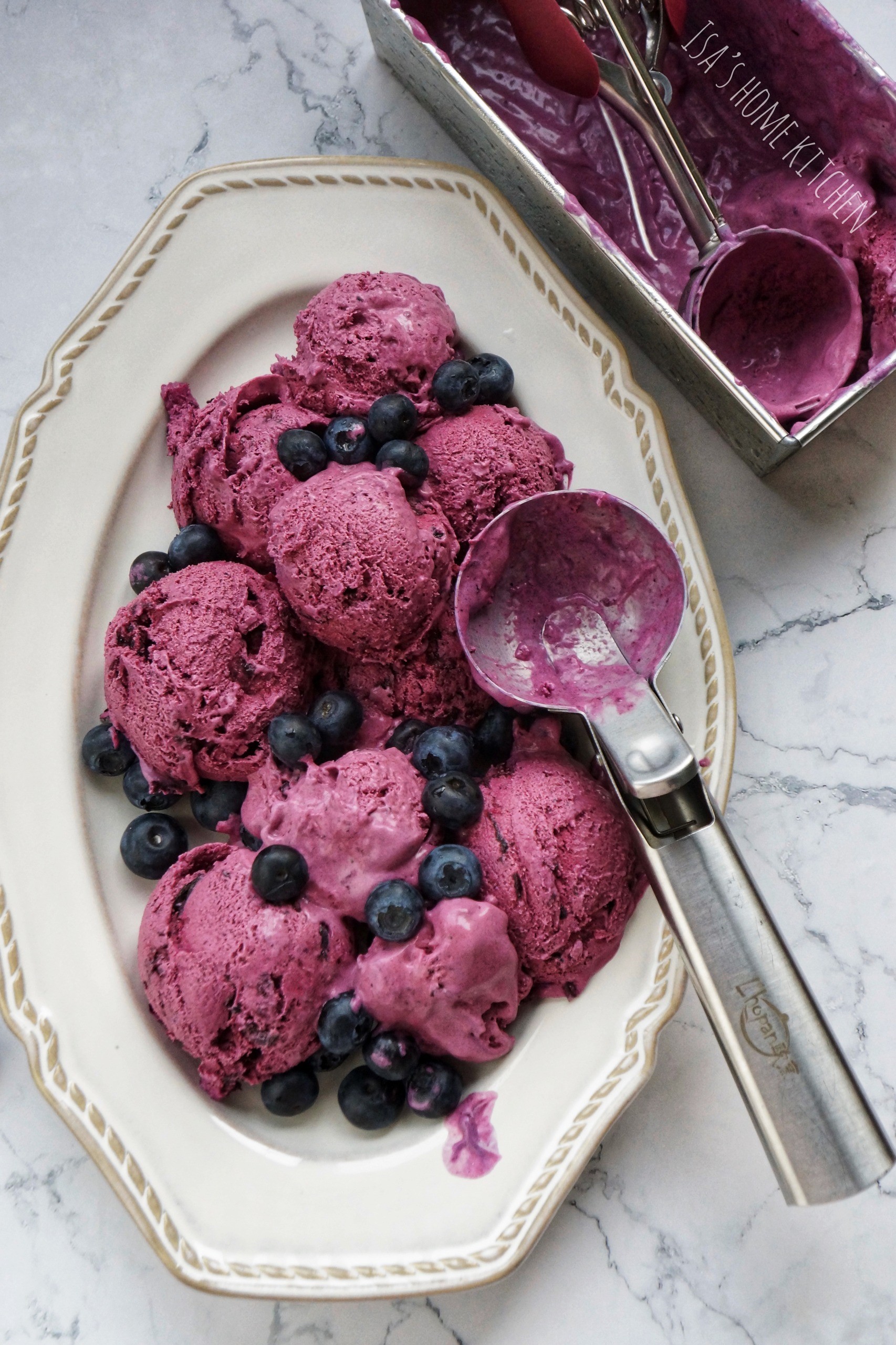 超香甜的蓝莓冰激凌 从煮蓝莓酱开始