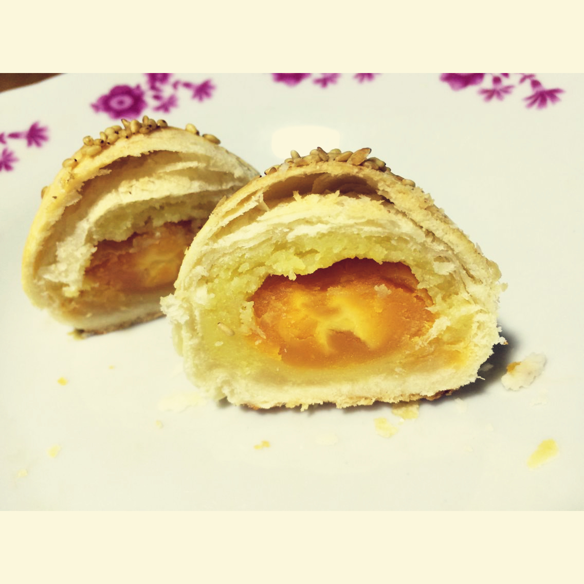 蛋黄酥：抹茶酥：（奶黄味）