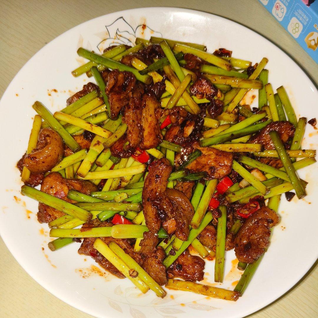 蒜薹炒肉丝