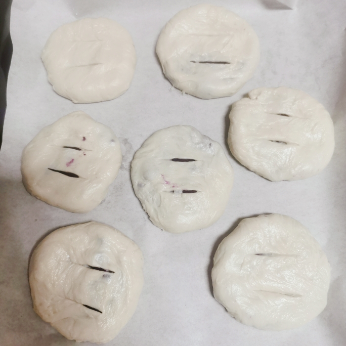 手抓饼的n种吃法之紫薯老婆饼的做法 步骤8