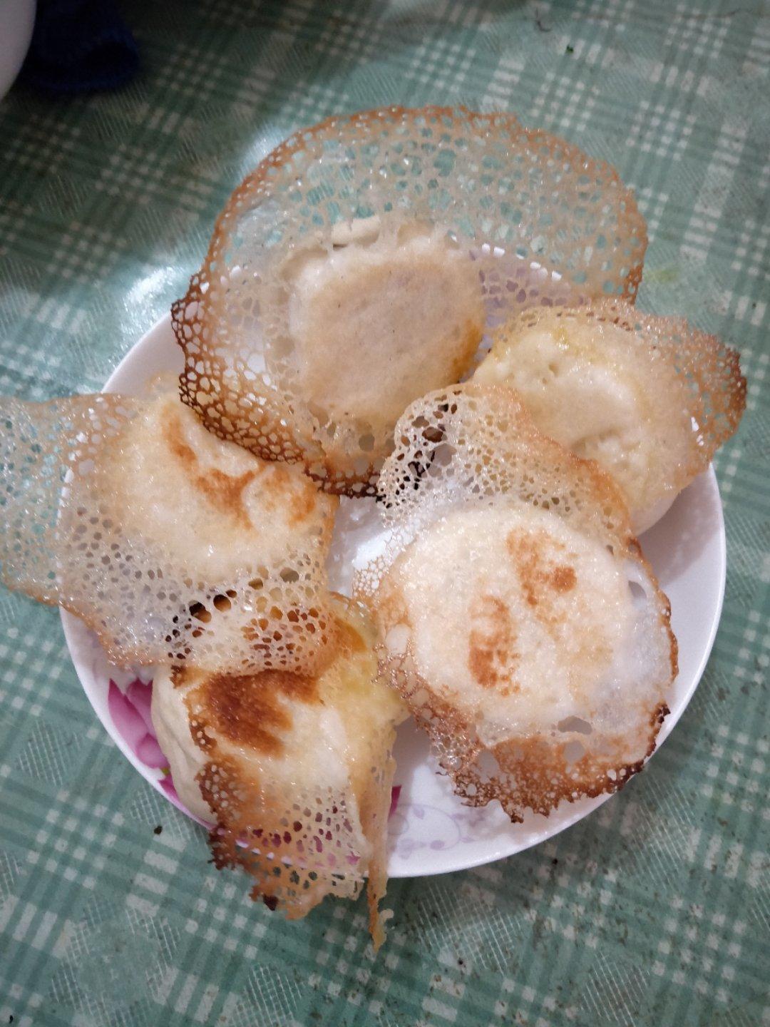 冰花蕾丝煎饺