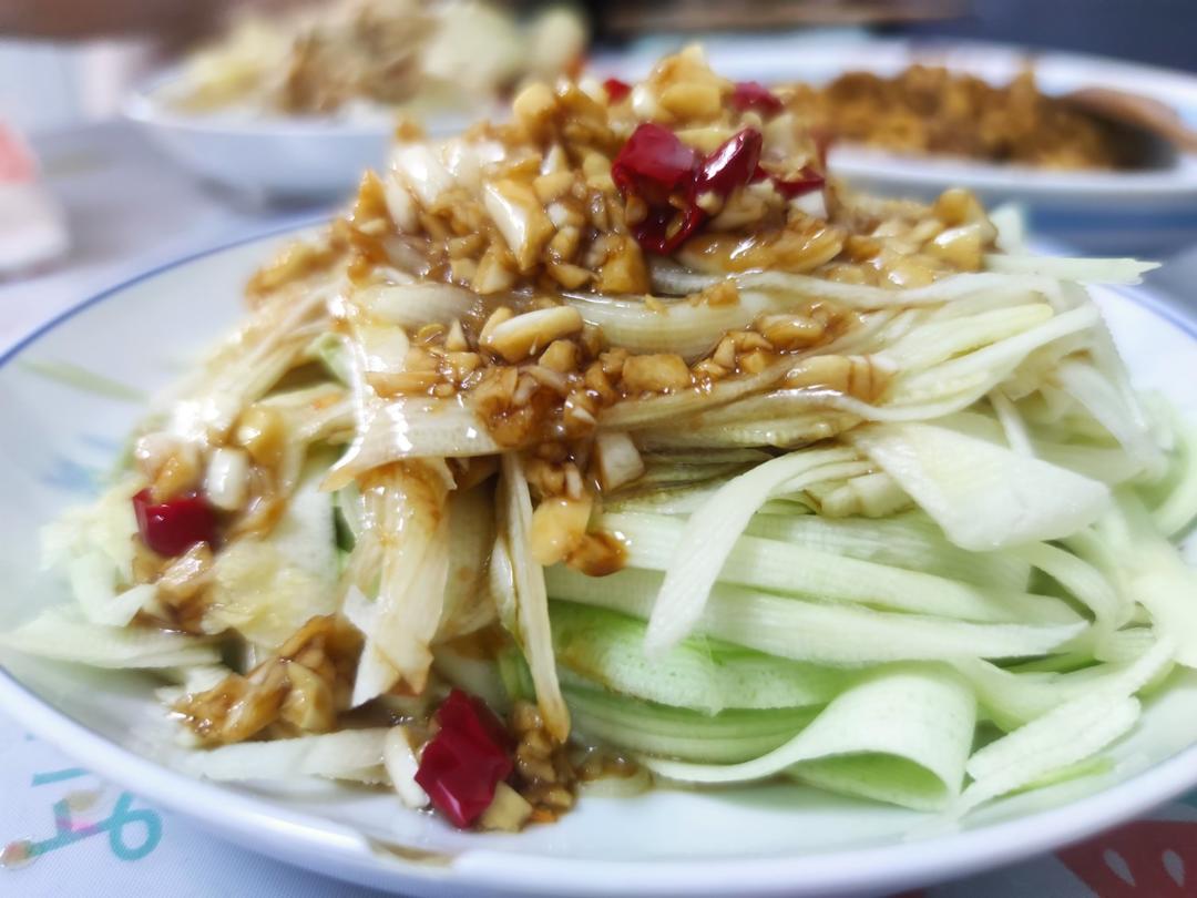 一定要试试的清新爽口凉拌西葫芦