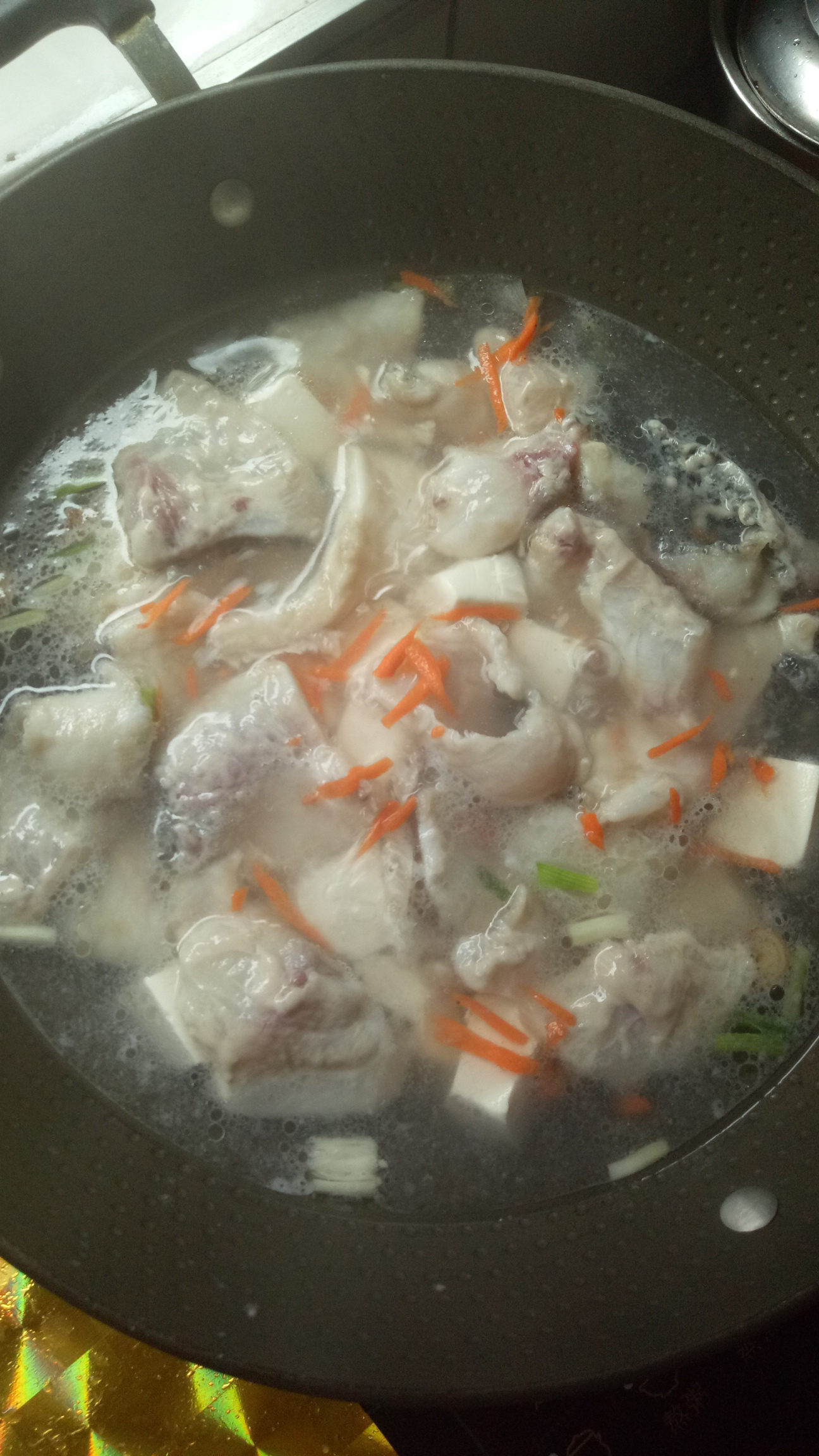 鱼片豆腐汤