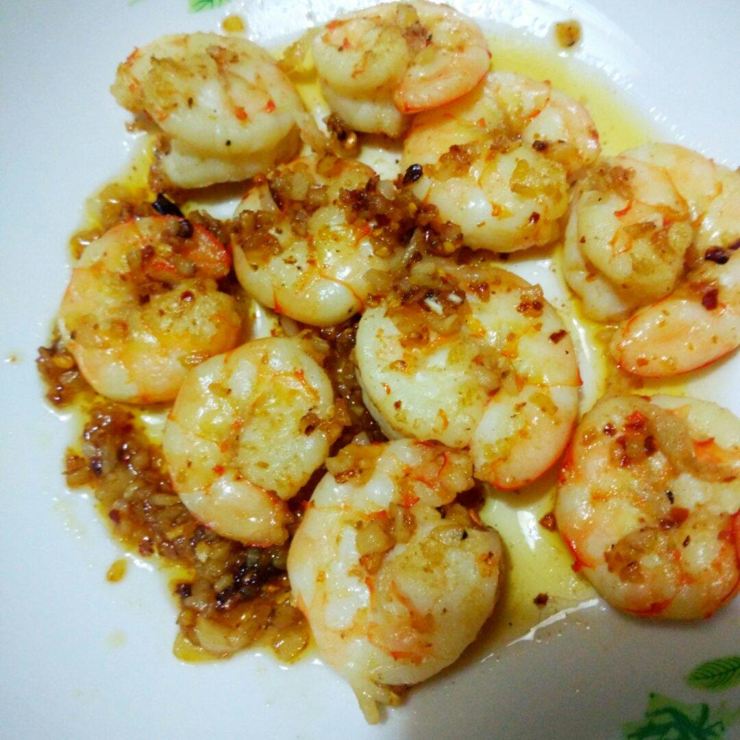 十月十做的蒜蓉虾仁