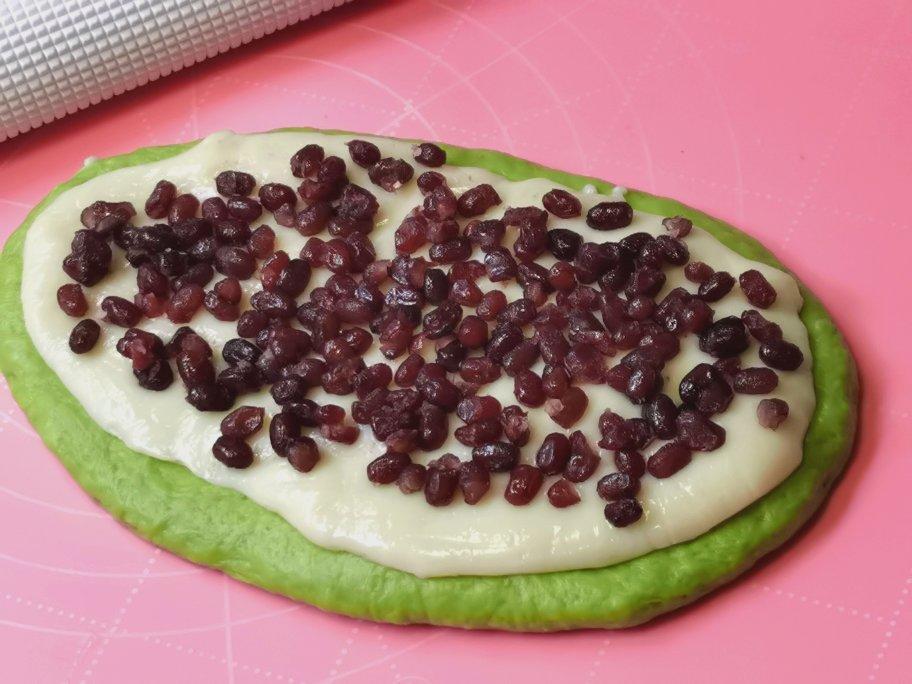 抹茶红豆麻糬软欧面包