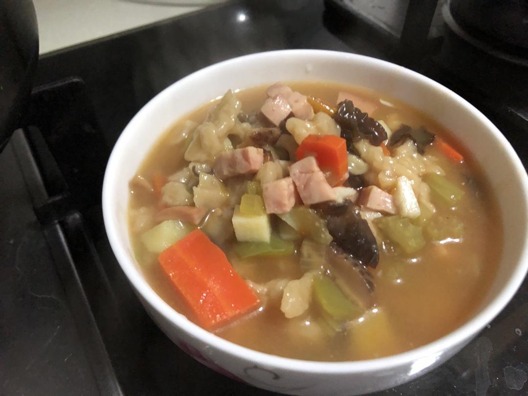 有啥烩啥之疙瘩汤（拨鱼）