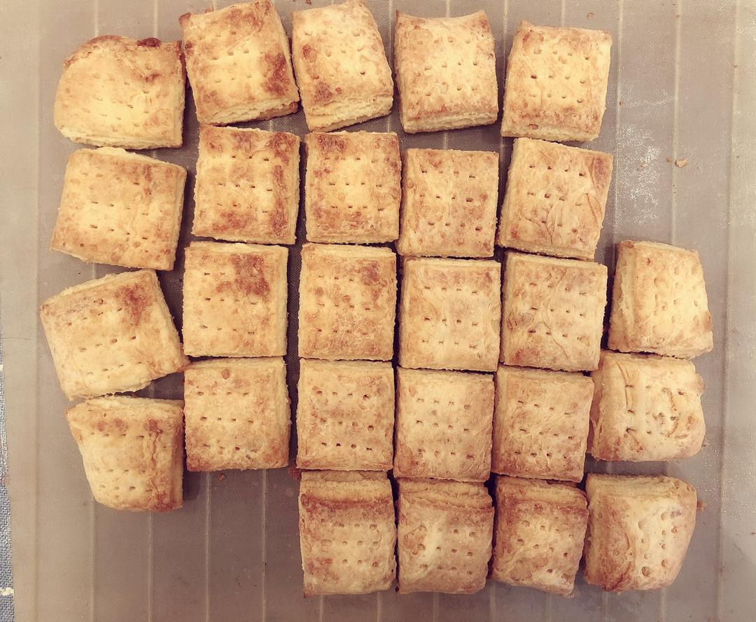 咸蛋黄酥饼（老杨）