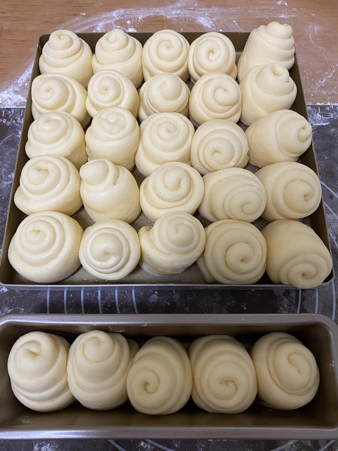 纯奶手撕吐司的做法 步骤1