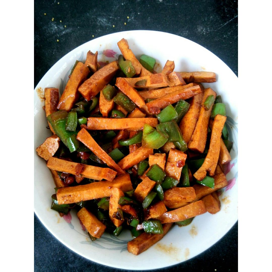 涂抹一段光阴做的酱香豆干