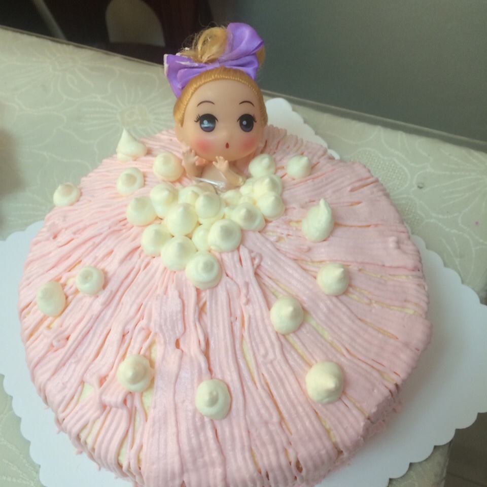 多2013做的泡泡芭比洗澡娃娃粉红娃娃8寸奶油蛋糕
