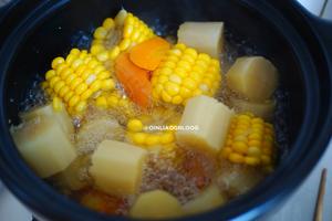 甘蔗玉米甜汤的做法 步骤4