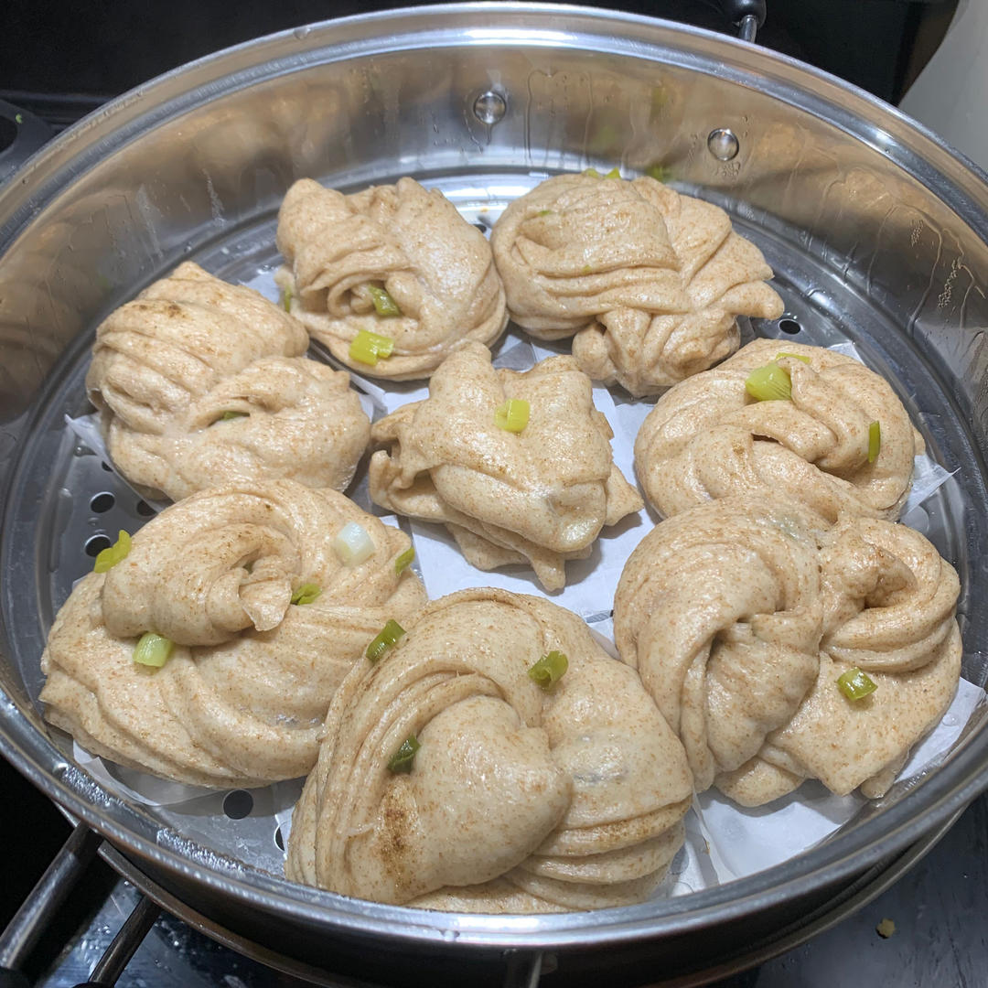 葱油花卷，一根筷子卷出漂亮的造型