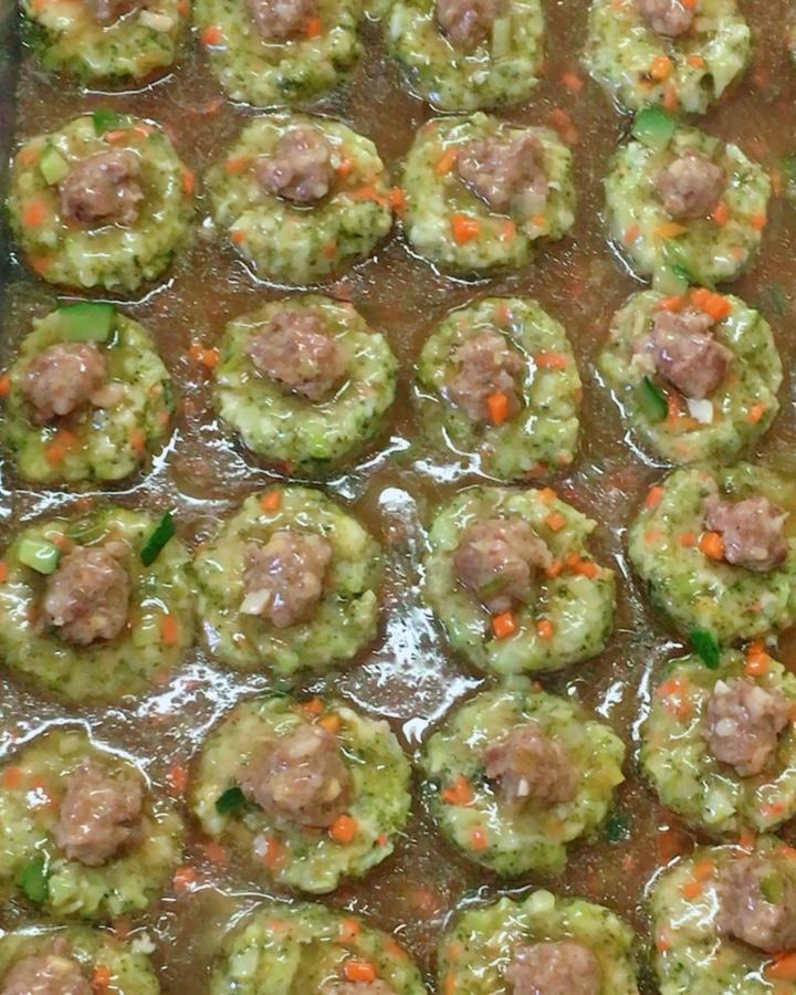 西兰花牛肉玉米粒盏