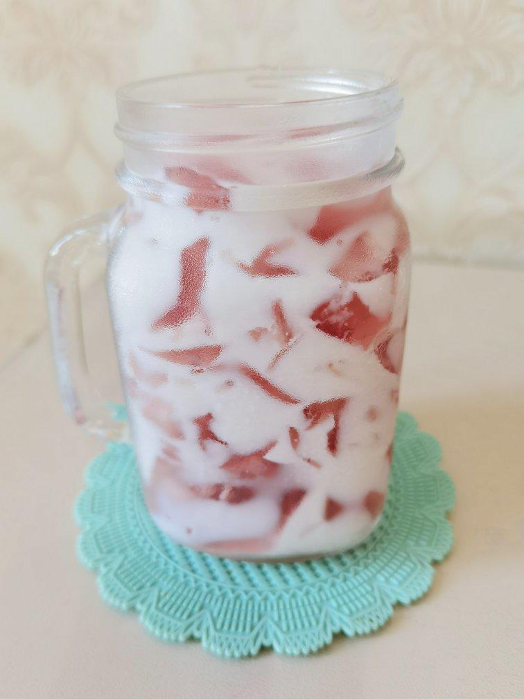 全网超火的葡萄撞奶，做法太简单了