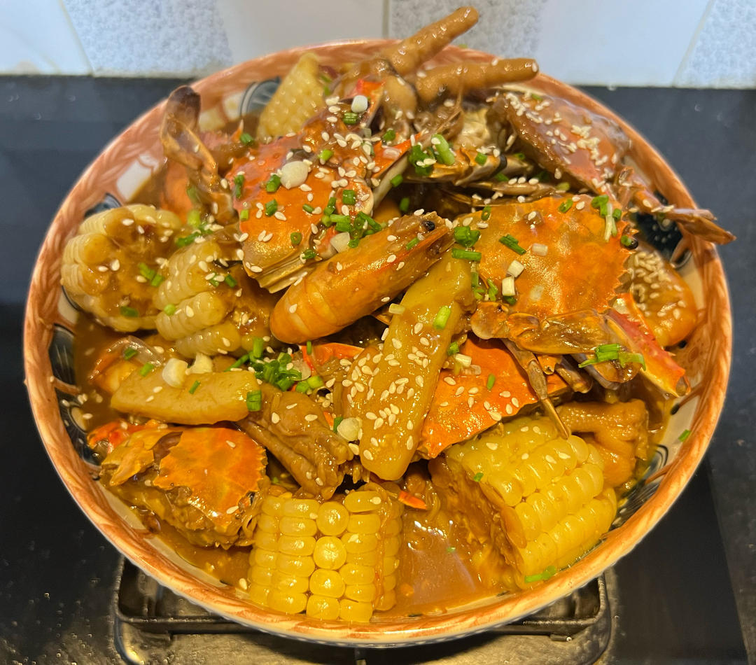 胖哥俩肉蟹煲