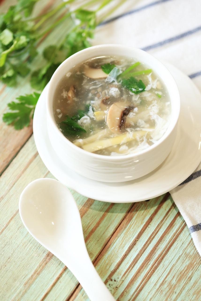 小玲儿爱南瓜做的西湖牛肉羹