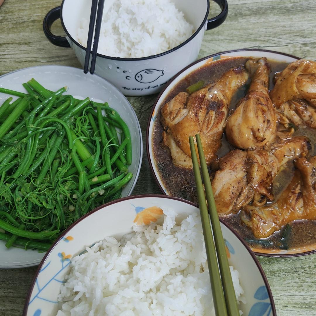 🔥好吃到飙泪的秘汁多汁蒜香鸡腿，鲜嫩到流口水。