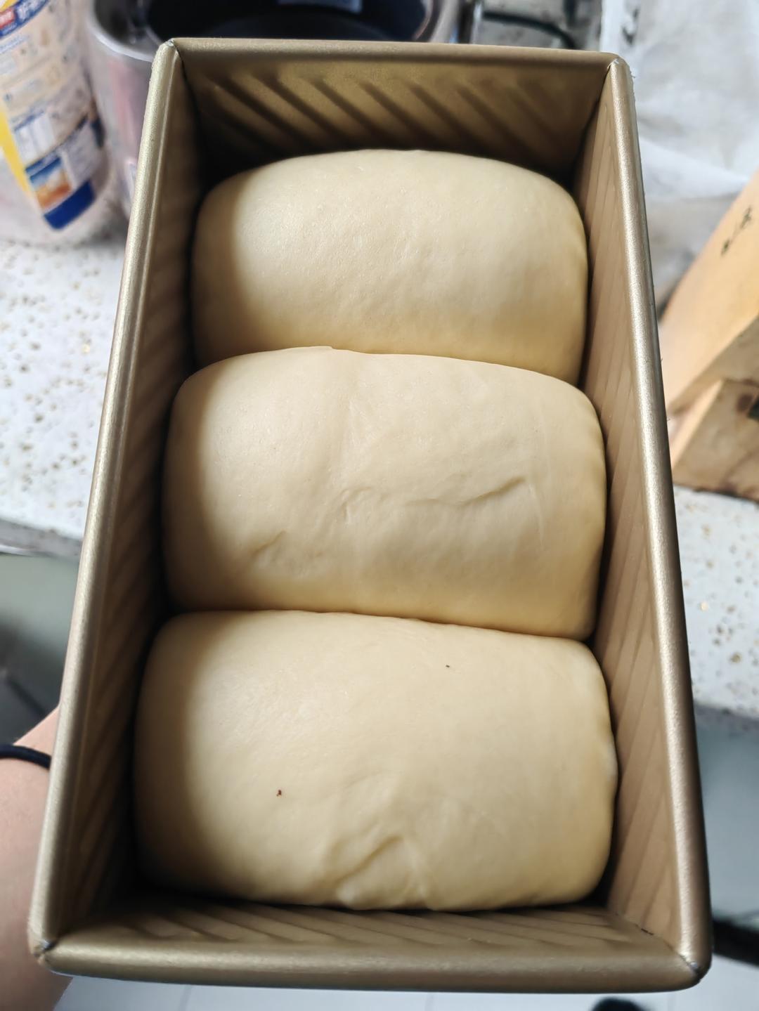 纯奶手撕吐司