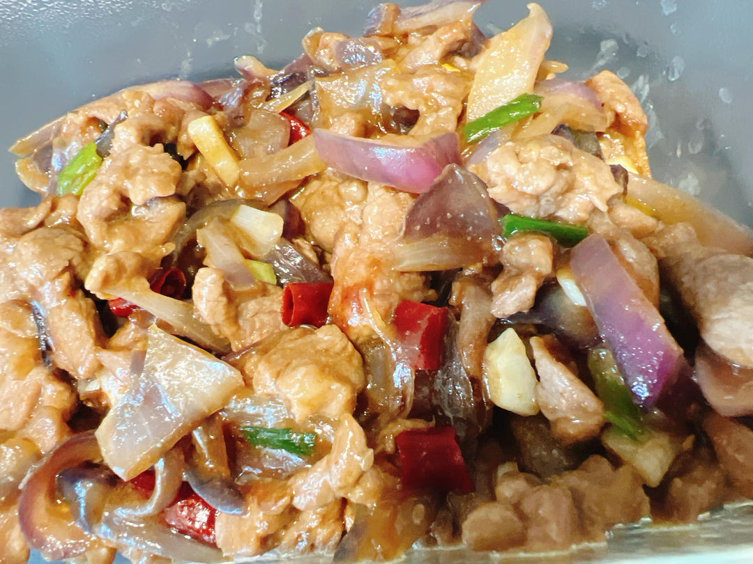 家常孜然洋葱炒羊肉