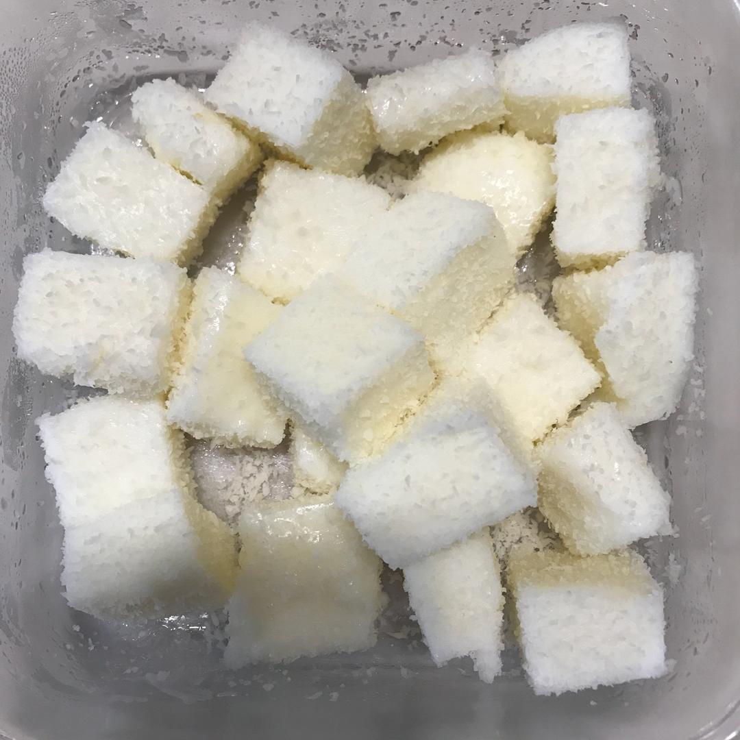 太棒啦！1个方子，做出2道口味一流的甜品！——椰奶小方&炸鲜奶