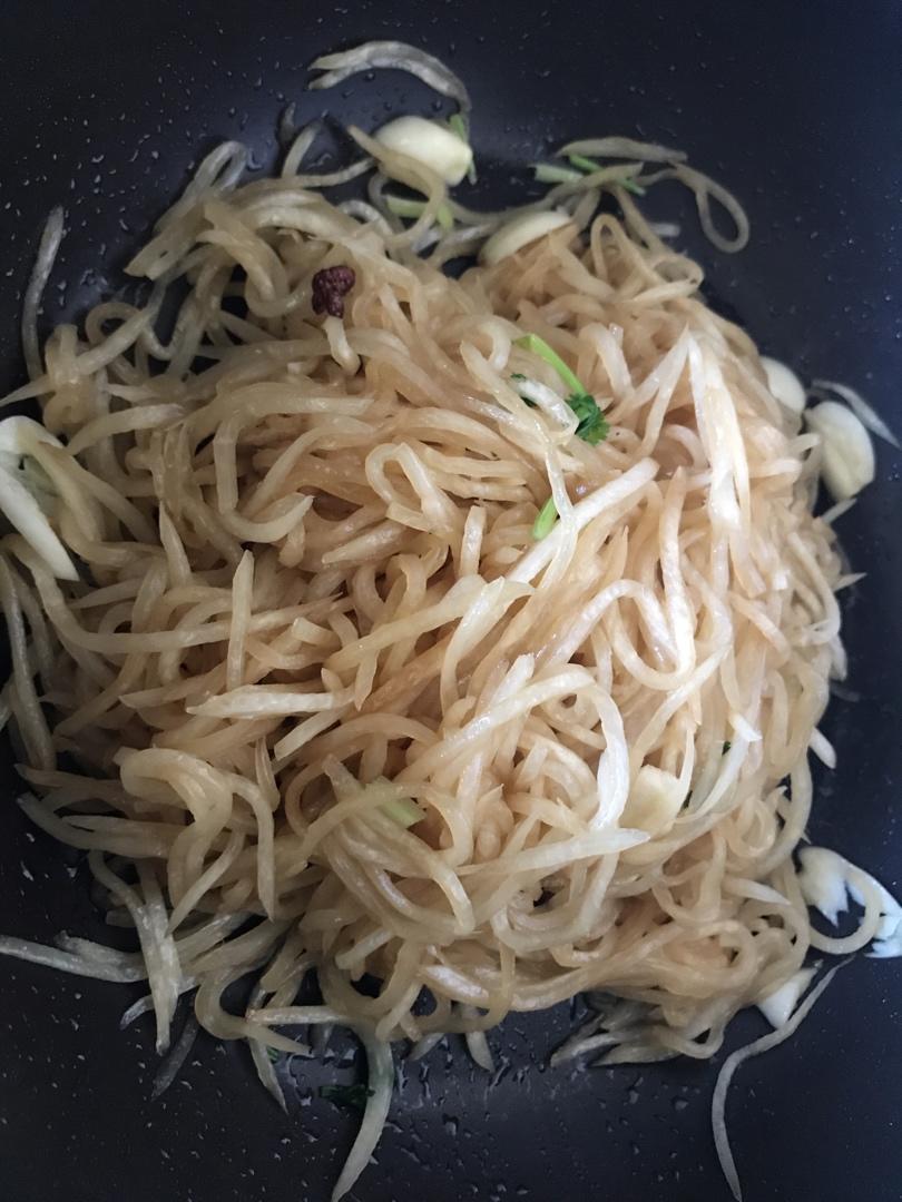 素烧萝卜丝