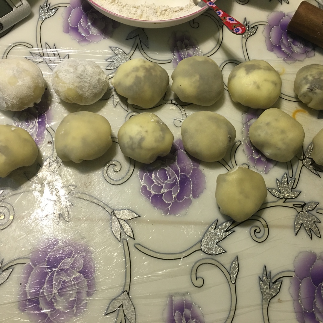 腹黑白胖子——奥利奥雪媚娘