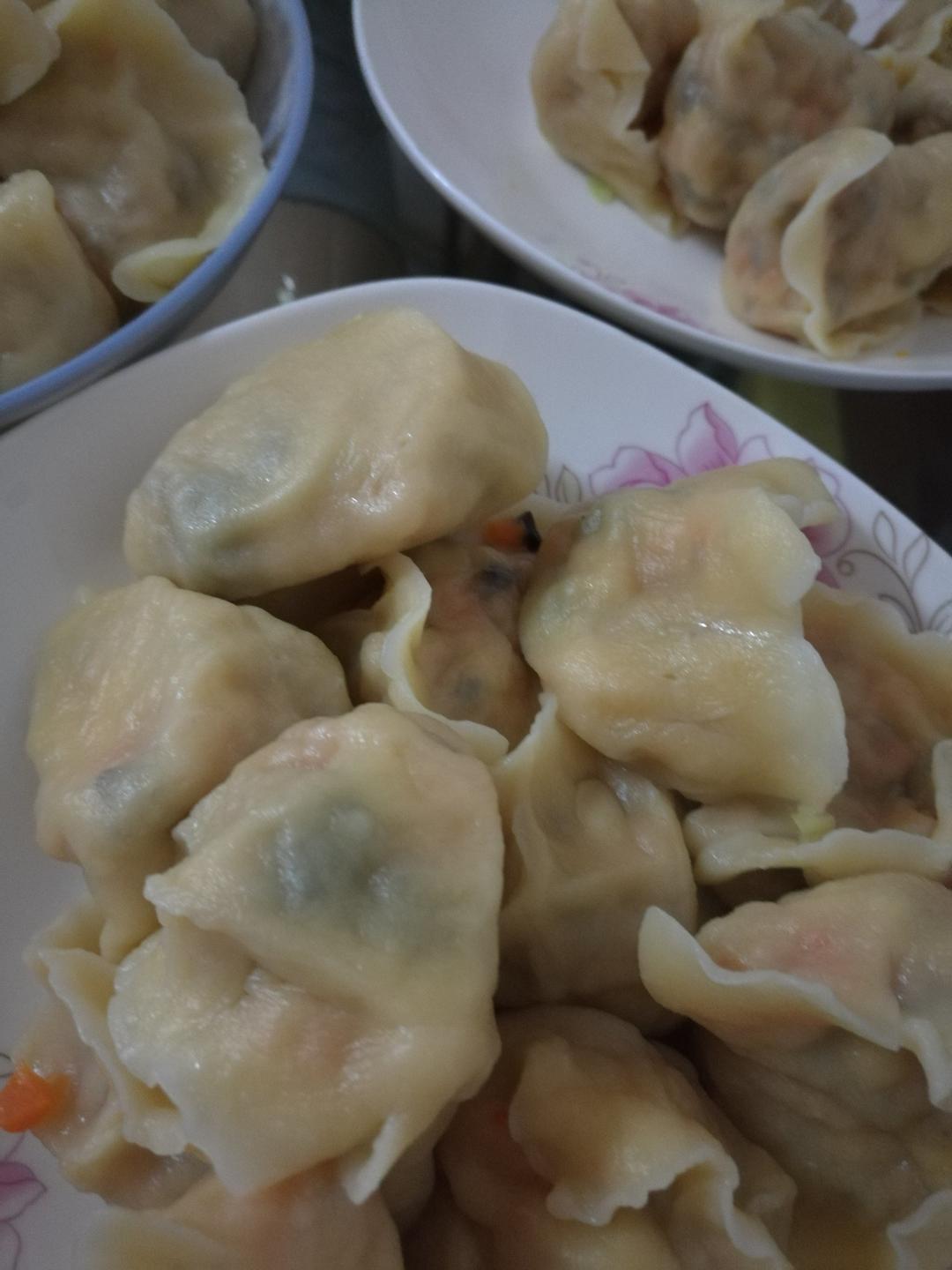 妈妈的胡萝卜素水饺