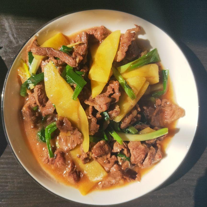 姜葱炒牛肉