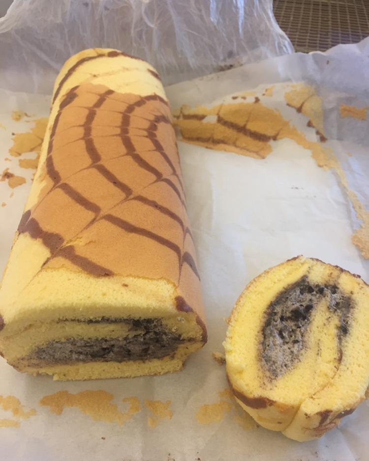材料最简单的【低卡蛋糕卷】卡仕达戚风卷