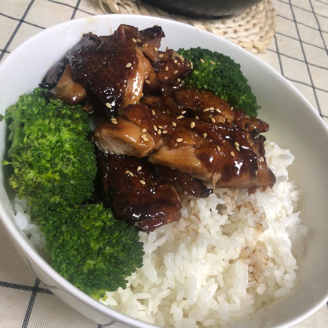 照烧鸡腿饭