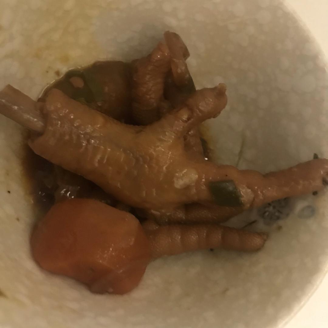 【电饭锅凤爪煲】