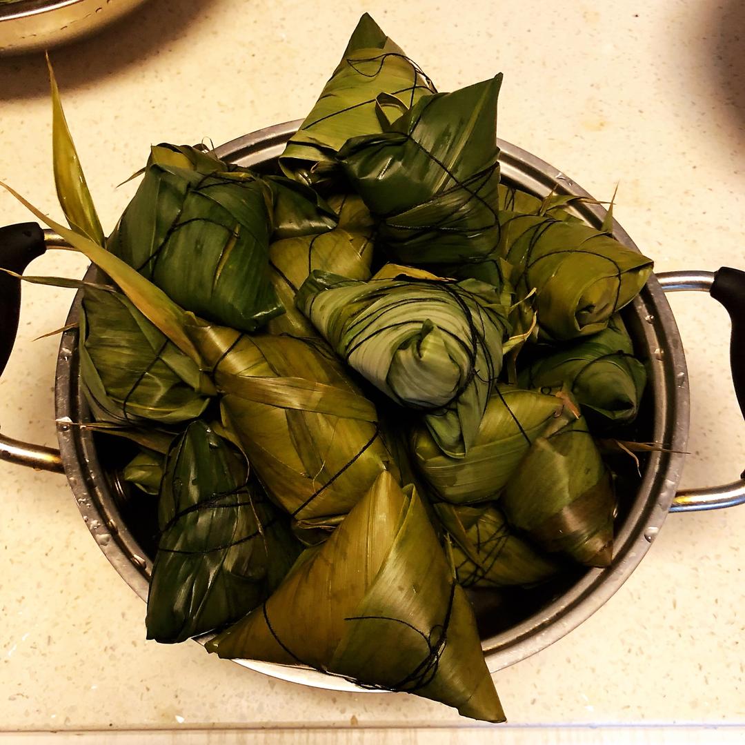 粽子 Sticky Rice Dumplings
