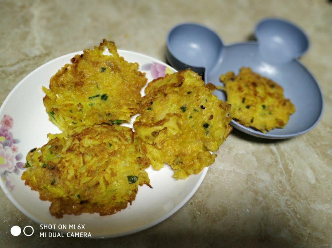 鸡蛋土豆饼