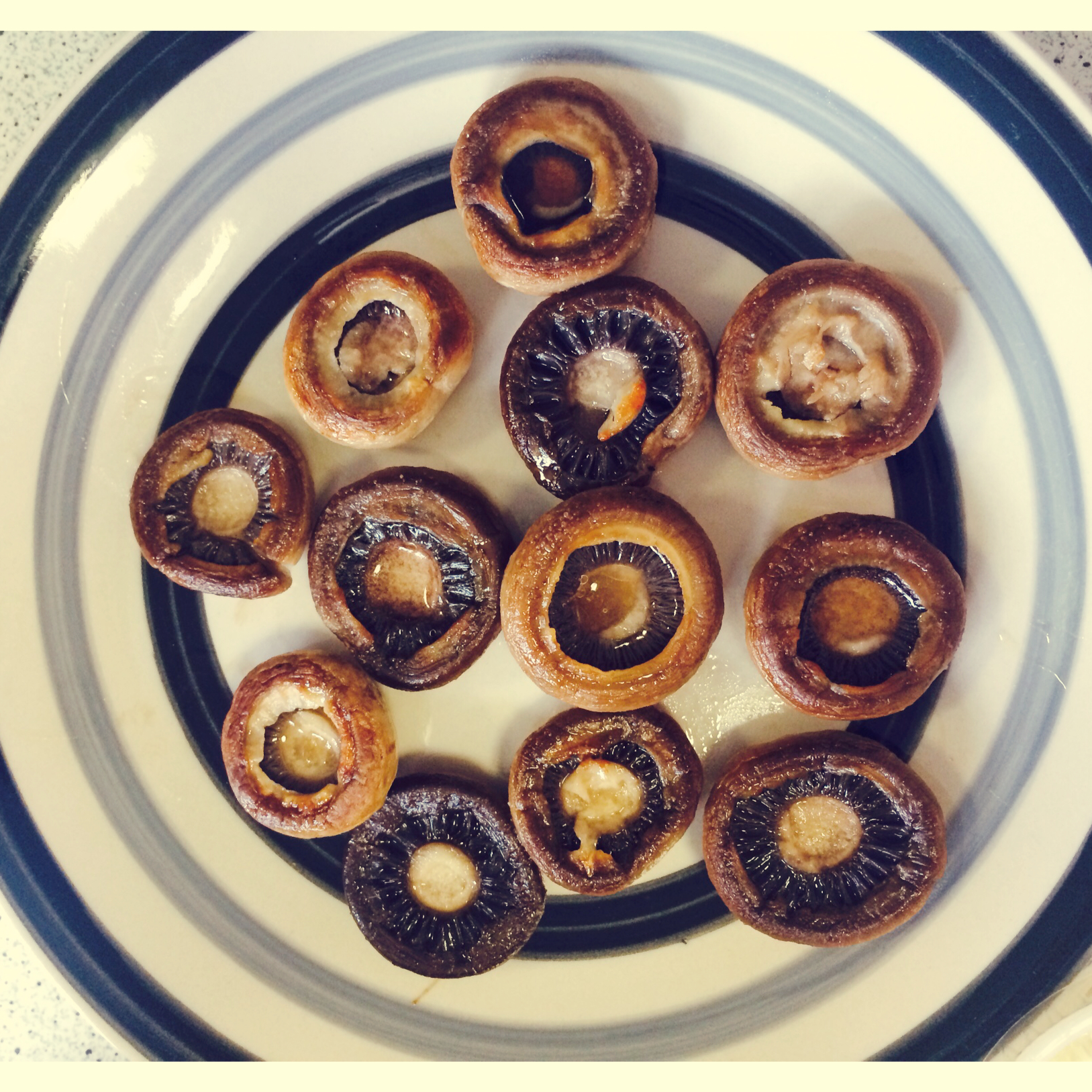 保留最原始鲜味儿的煎口蘑