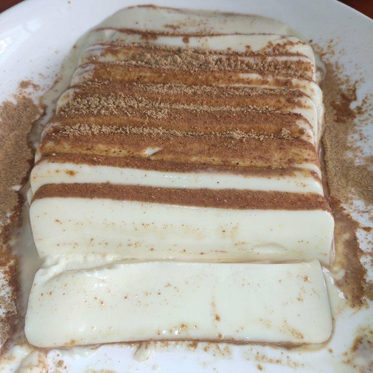 用豆浆就可以做的豆乳布丁，豆香浓郁，入口即化