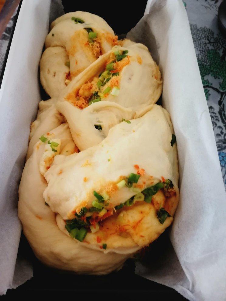 香葱肉松手撕吐司