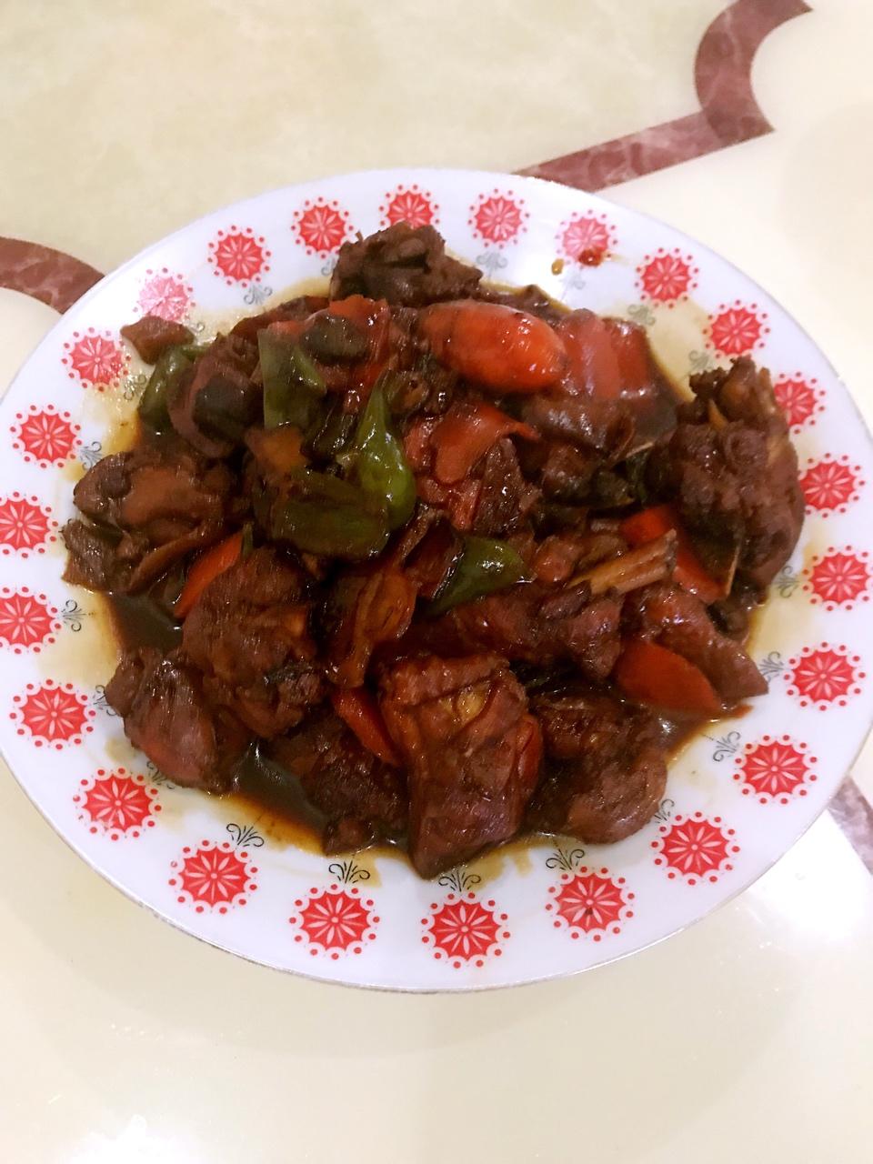 黄焖鸡米饭