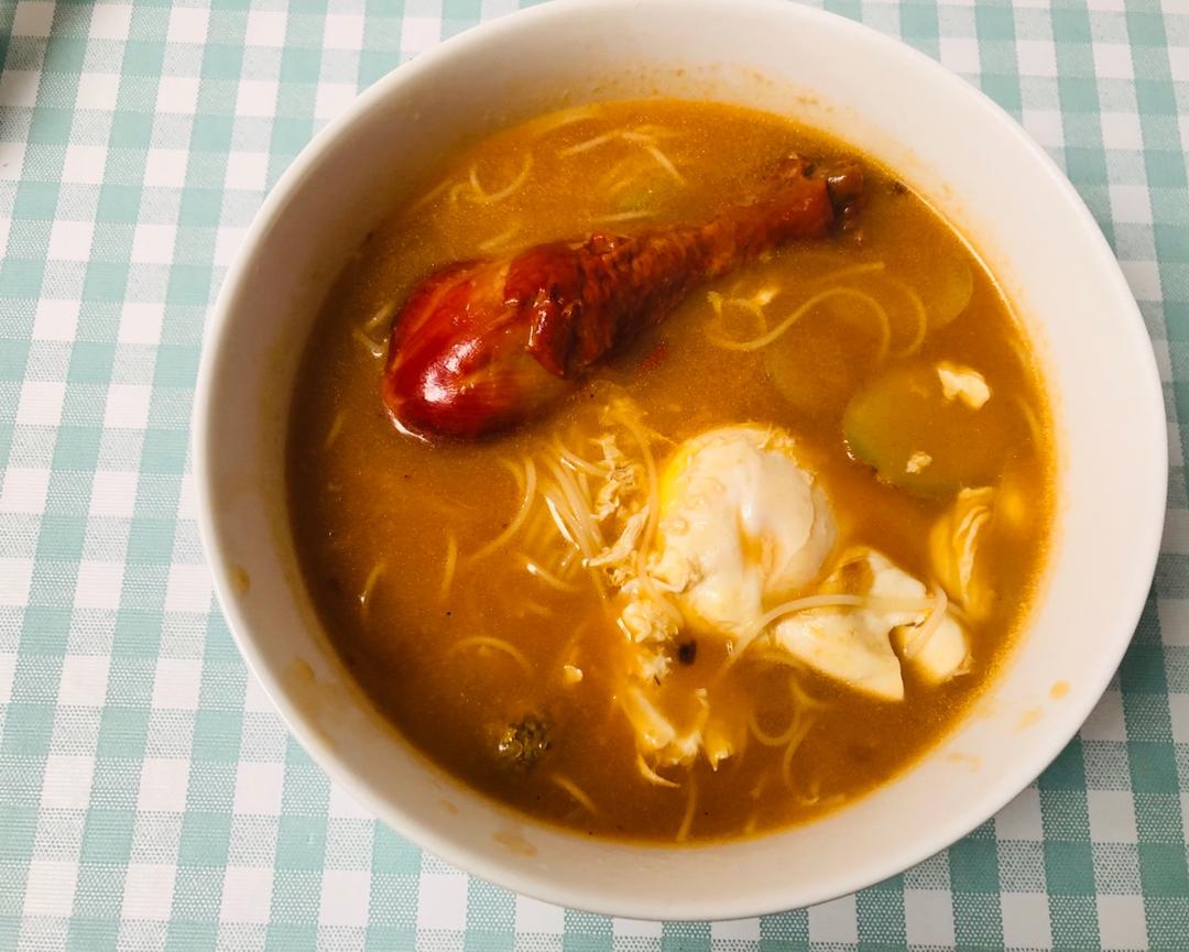 简单早饭西红柿鸡蛋挂面