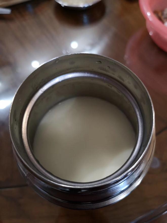 焖烧壶德运奶粉自制酸奶的做法