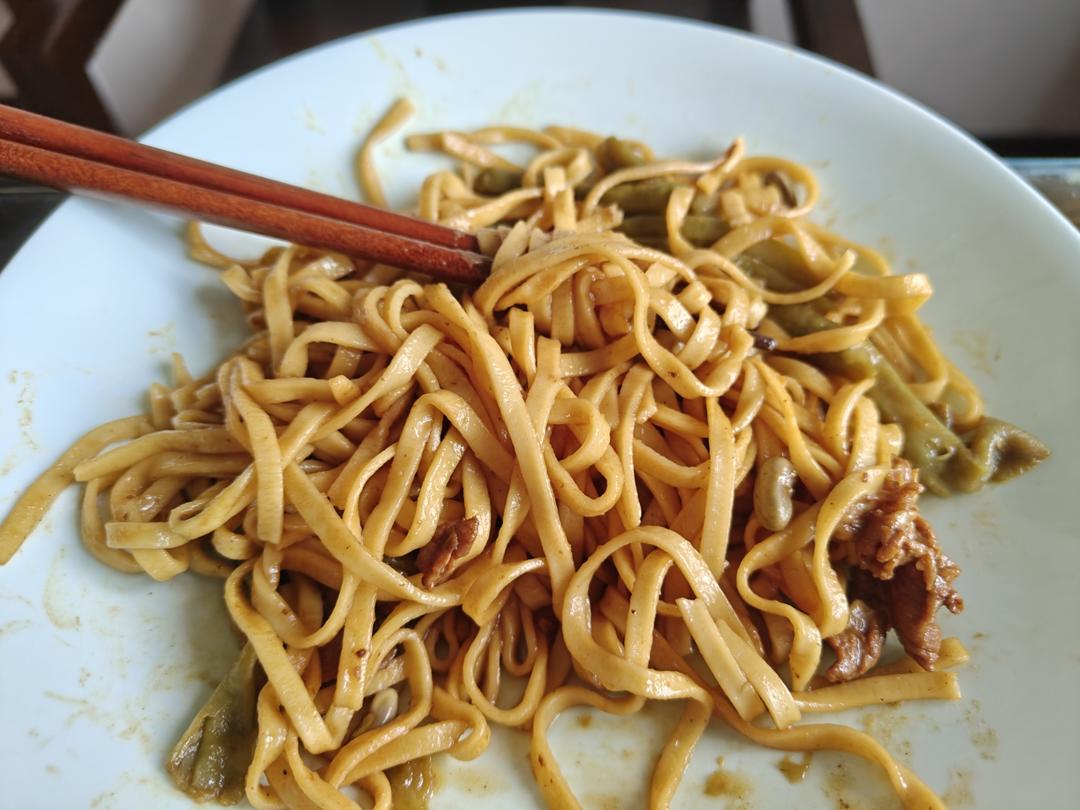 豆角焖面